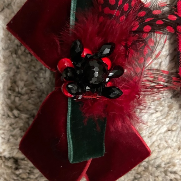 Girls sz 4 Christmas checkered romper - Picture 5 of 5